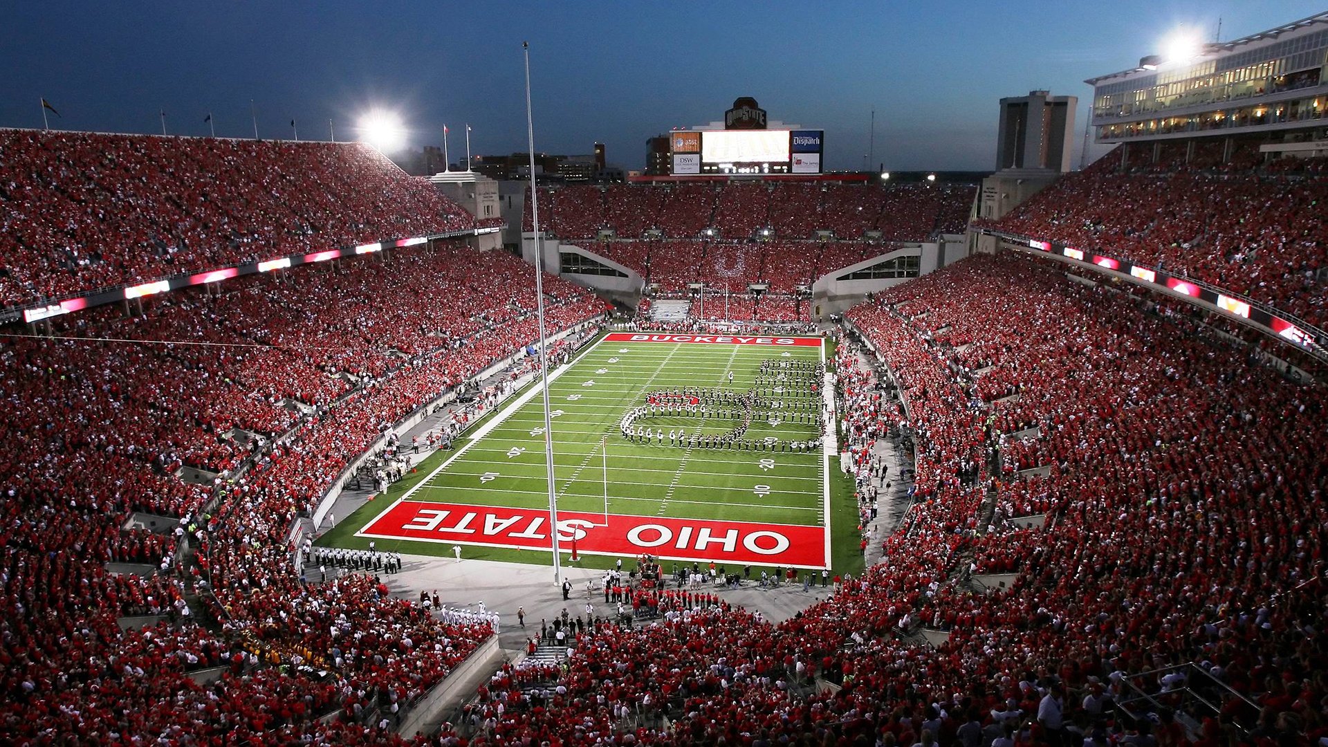 港口海上灯光水上漂流大赛,灯火璀璨中的极速漂流,水上灯光秀图片